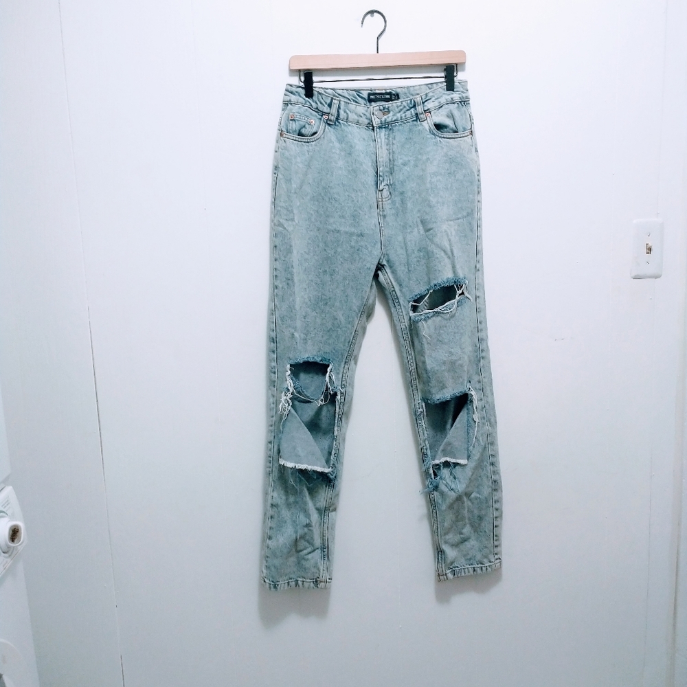 Prettylittlething distressed acid wash jeans
